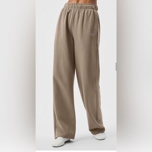 Alo Yoga Brown Sweatpants